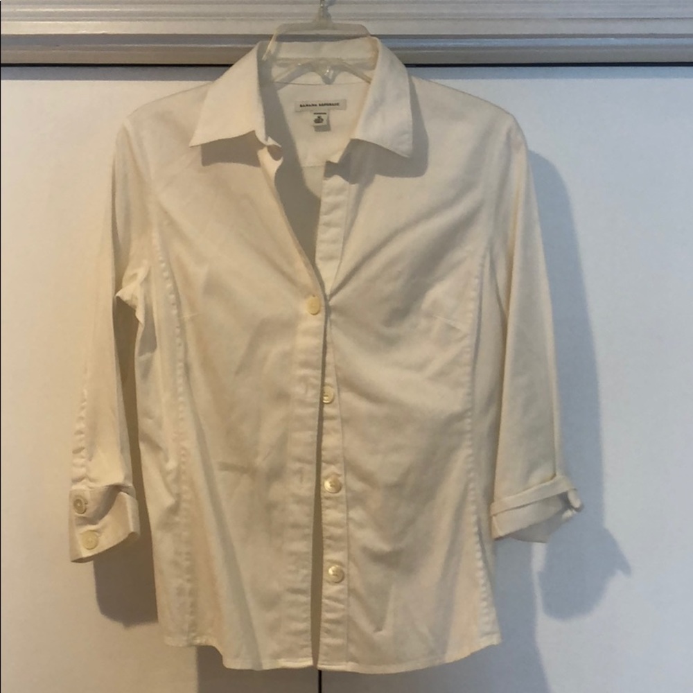 Banana Republic white button down down shirt